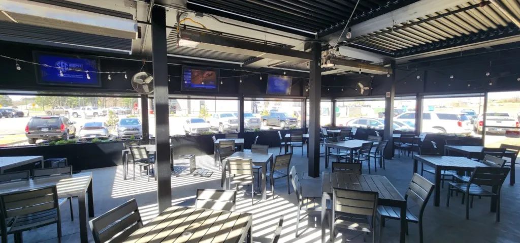 Walk on Bistro Rogers Arkansas patio screens for dining area